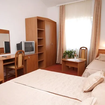 Twin Starigrad 3333h ゲストハウス 4*
